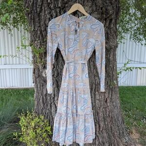 Forever‎ Young Paisley Print Dress Long Sleeve Tiered Midi Vintage Style